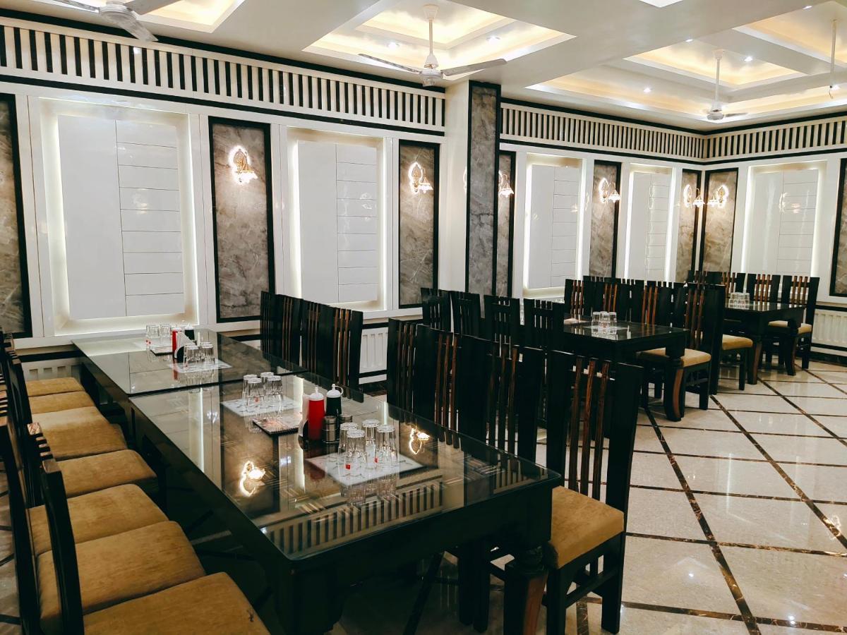 Hotel The Shree Jee Palace Mirzāpur Exterior foto